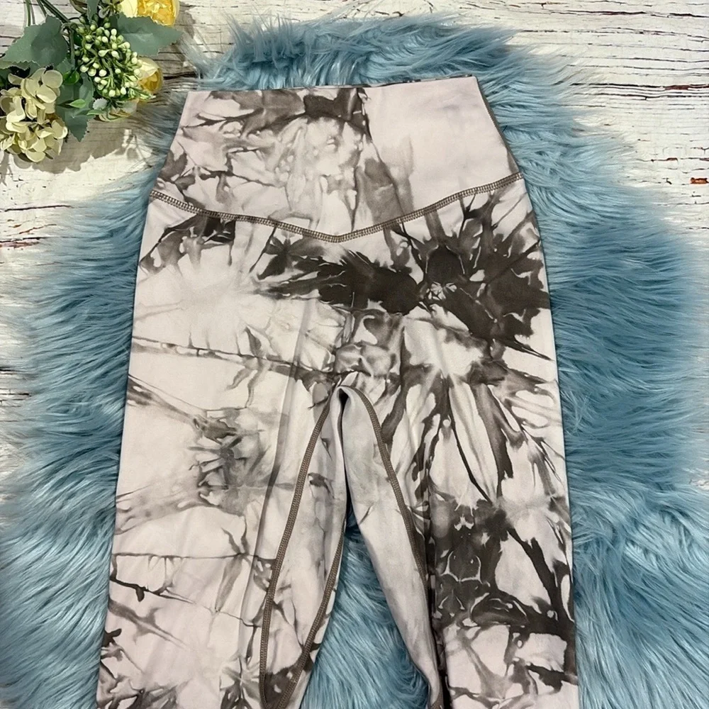 Balance Athletica Vitality Oasis OG Legging, Marble Print - Picture 7 of 10